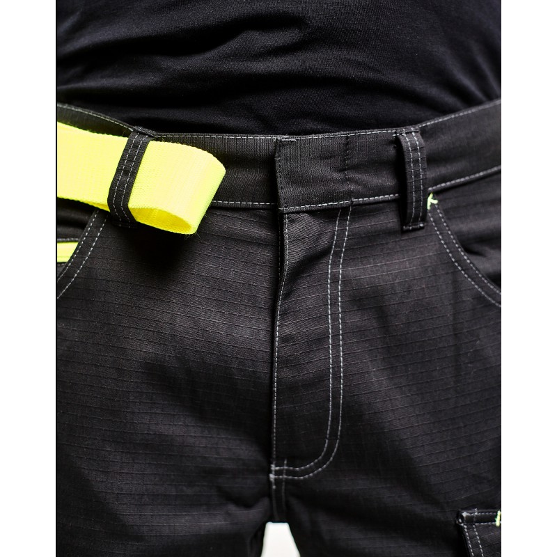 Service short