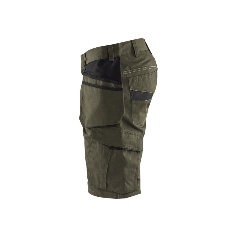 Service short met spijkerzakken