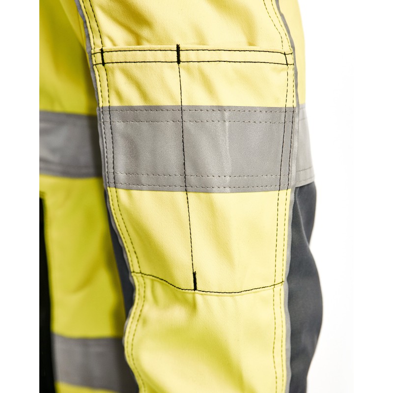 Jack. Ongevoerd High Vis