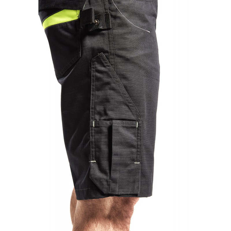 Service short