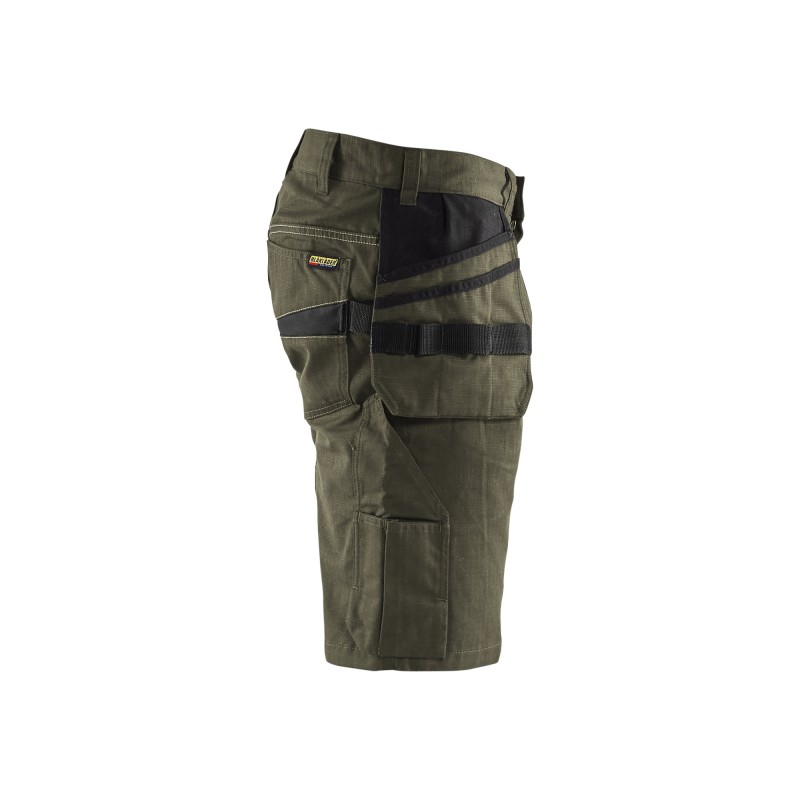 Service short met spijkerzakken