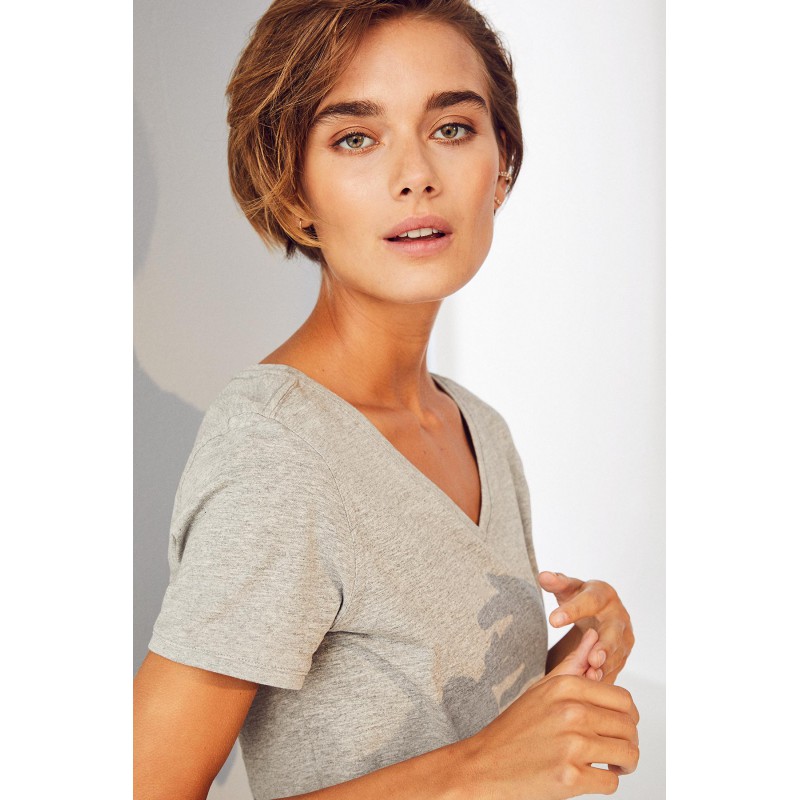 CORE T-shirt | V-neck | women